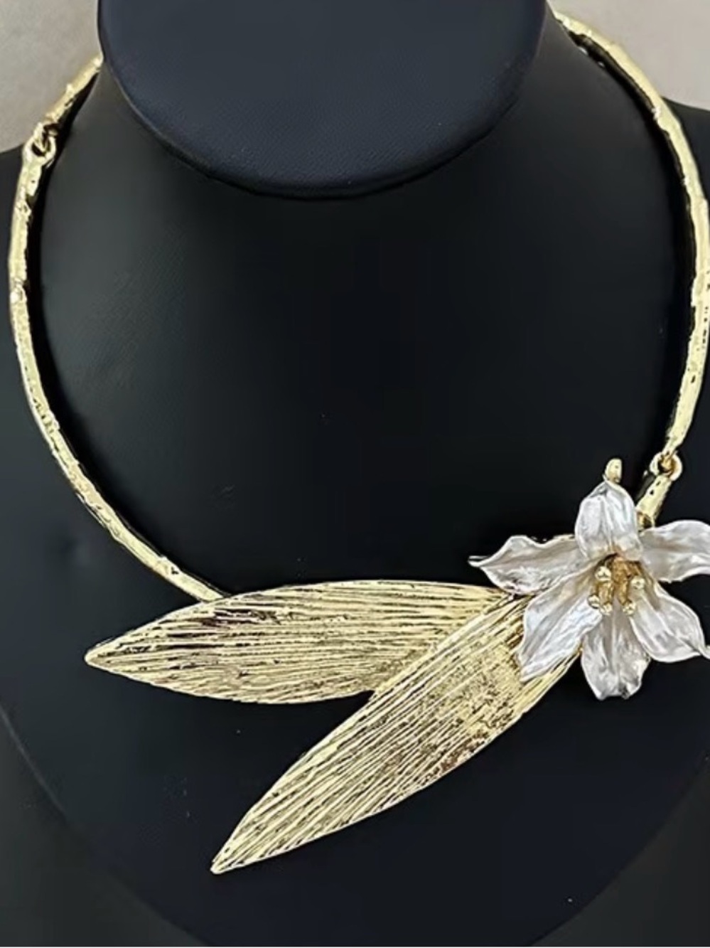 Anthropologie Gold Leaf Necklace with White Flower Accent - Picture 2 of 2